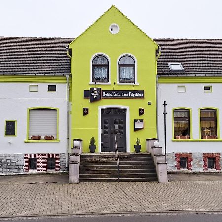 Hotel Kulturhaus Felgeleben Schönebeck Buitenkant foto