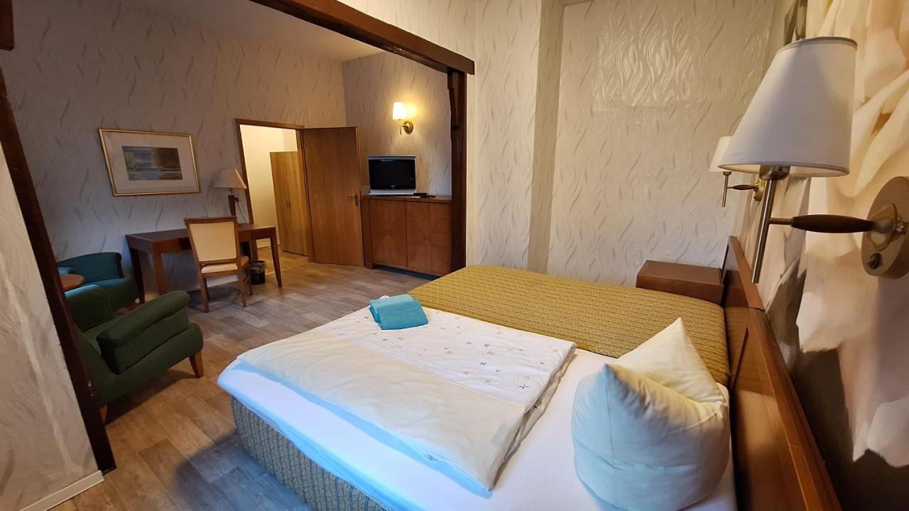 Hotel Kulturhaus Felgeleben Schönebeck Buitenkant foto